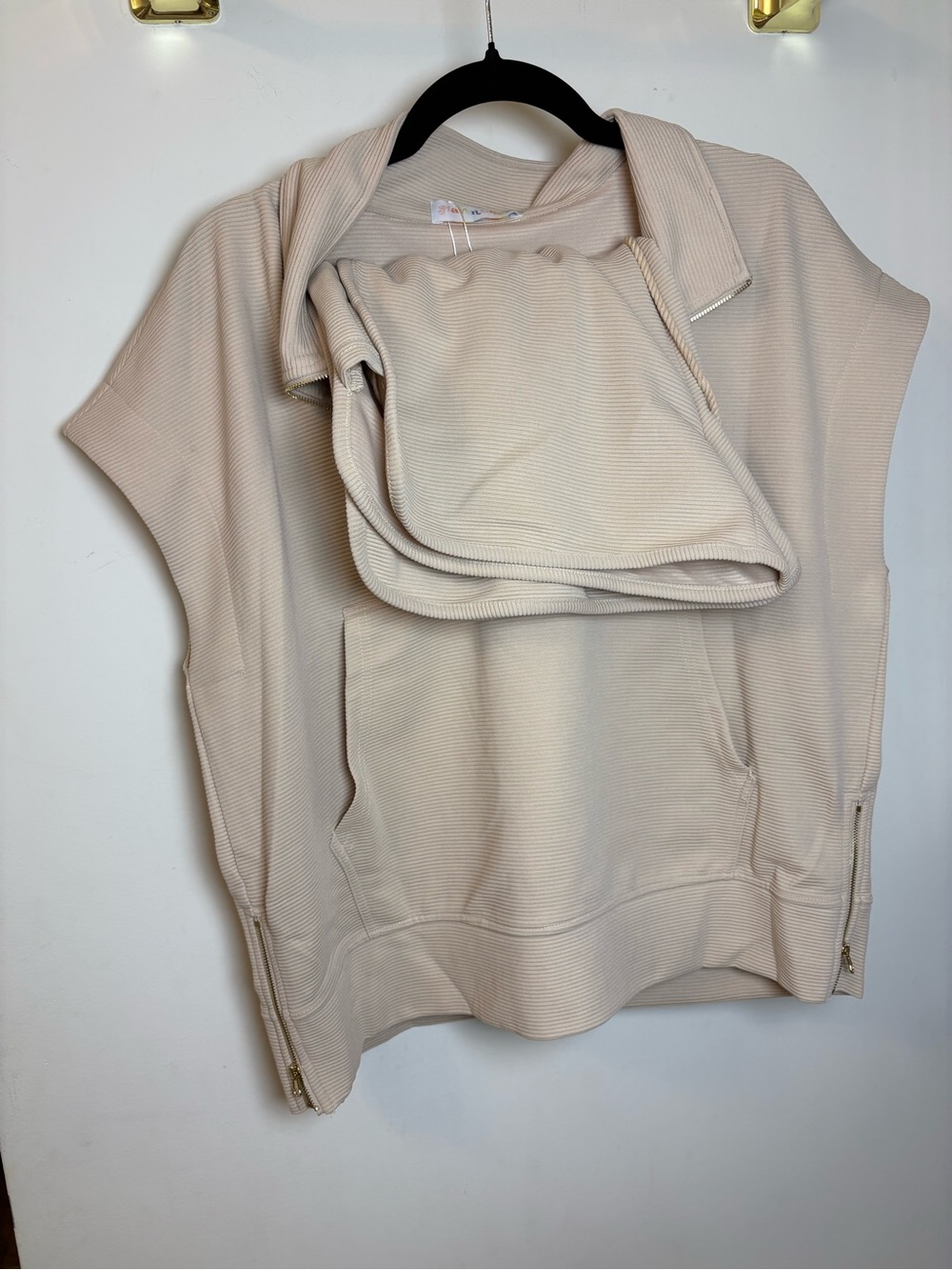 NWT Large Two Piece Boutique Shorts Set